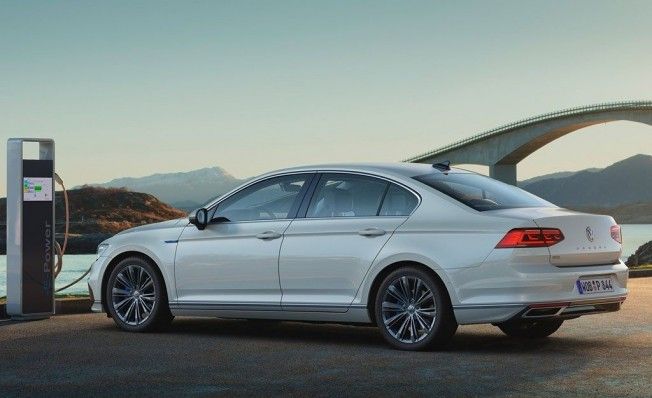 Volkswagen Passat GTE 2019 - posterior