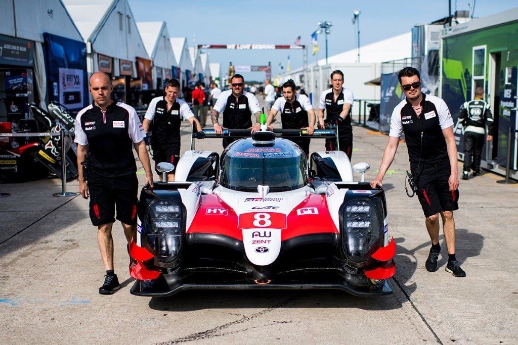 Alonso: "Va a ser muy difícil entenderse con el tráfico en Sebring"
