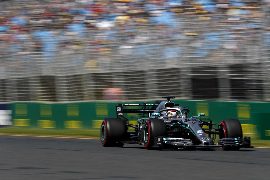 Hamilton insiste en que la desventaja con Ferrari era real: "Ha sido una sorpresa"