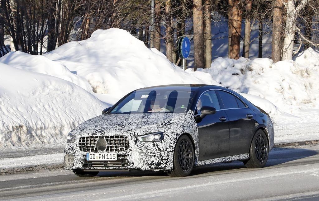 El nuevo Mercedes-AMG CLA 45 4MATIC apura las últimas pruebas de invierno