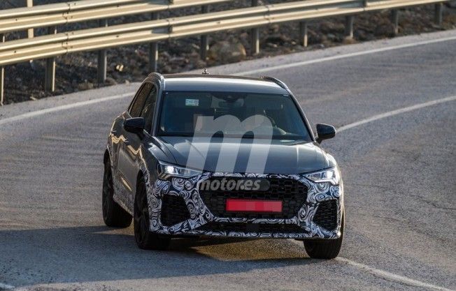 Audi RS Q3 2019 - foto espía