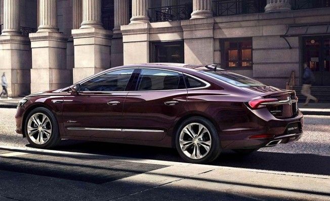 Buick LaCrosse 2020 - posterior