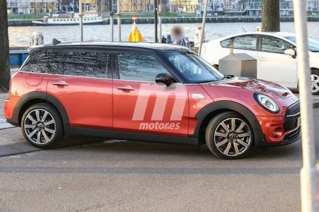 MINI Clubman 2019 - foto espía lateral