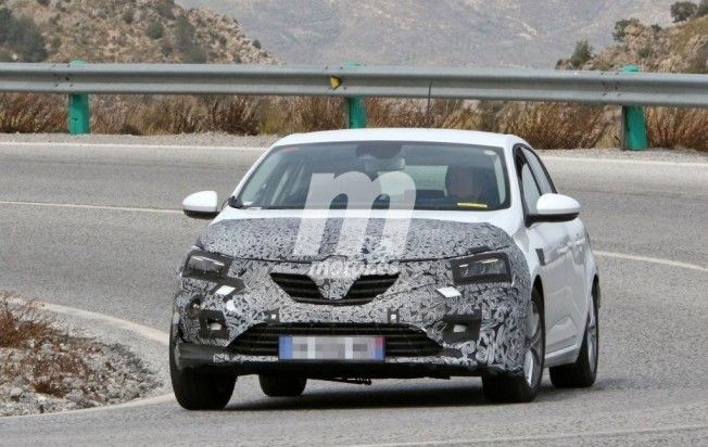 Renault Mégane 2020 - foto espía frontal