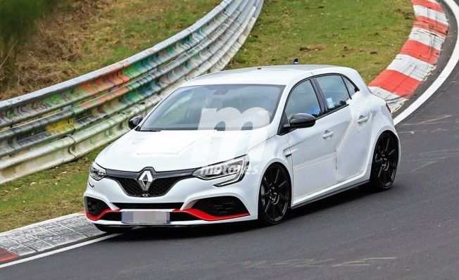 Renault Mégane RS Trophy-R 2020 - foto espía