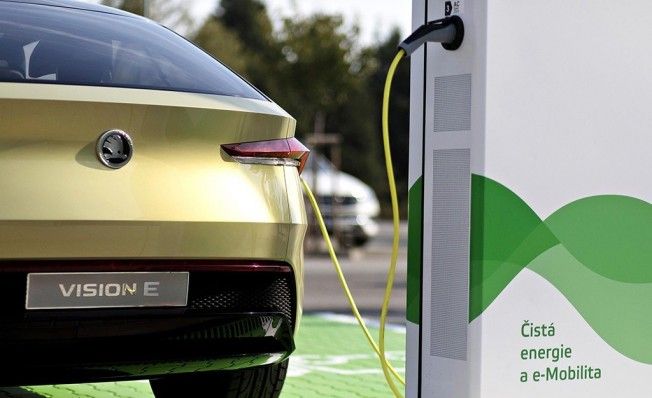 Puntos de carga de Skoda para híbridos enchufables y eléctricos