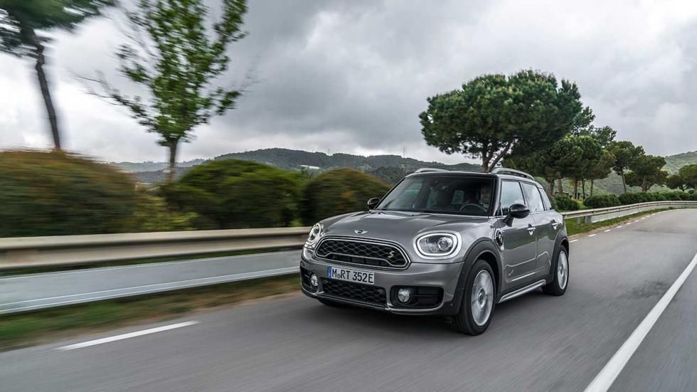 MINI Countryman PHEV, el privilegio de tener enchufe