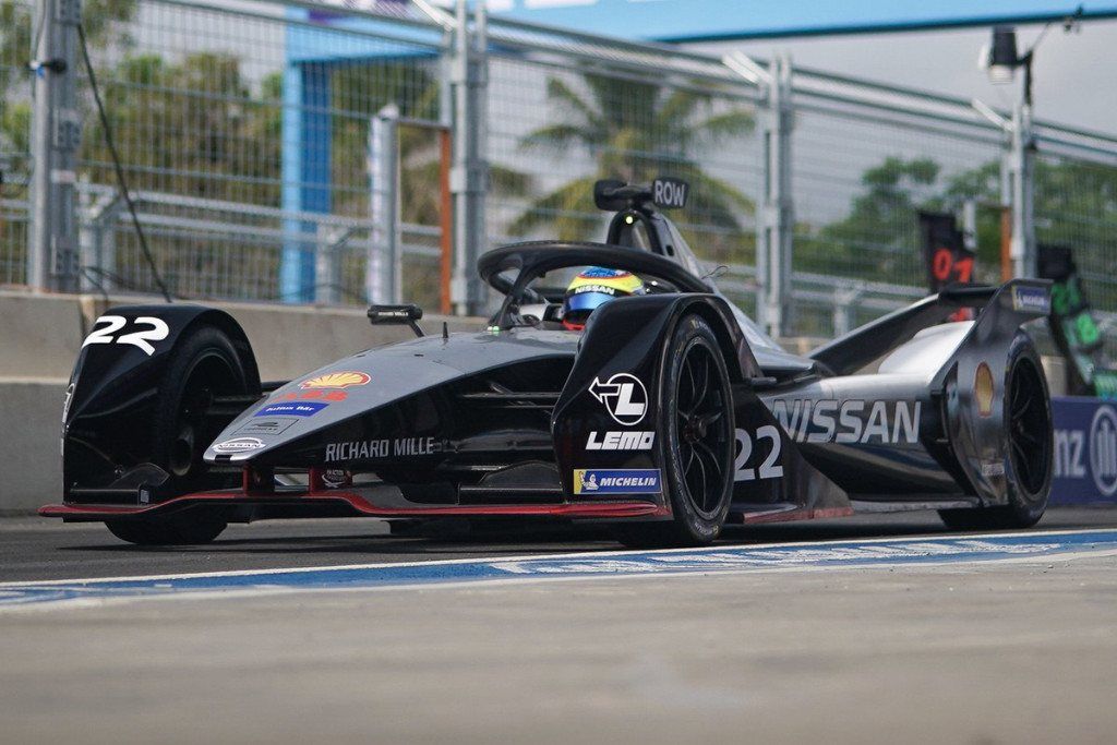 Oliver Rowland se anota la pole del ePrix de Sanya