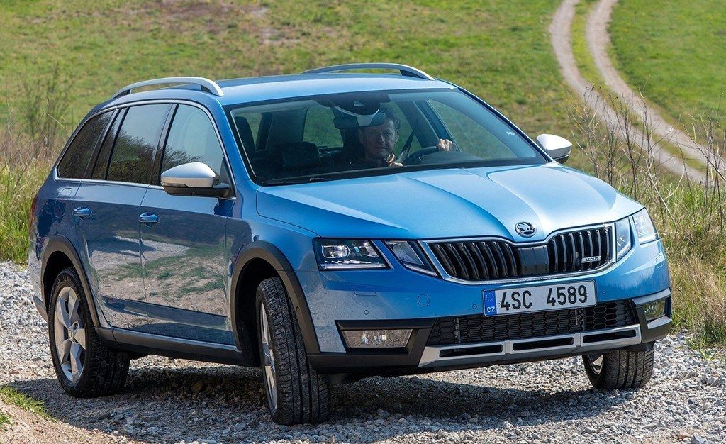 La gama del Skoda Scout, el Octavia Combi más aventurero, recibe nuevos motores