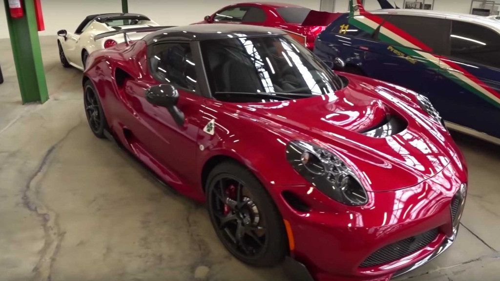 Un vídeo destapa los prototipos del rumoreado Alfa Romeo 4C Quadrifoglio