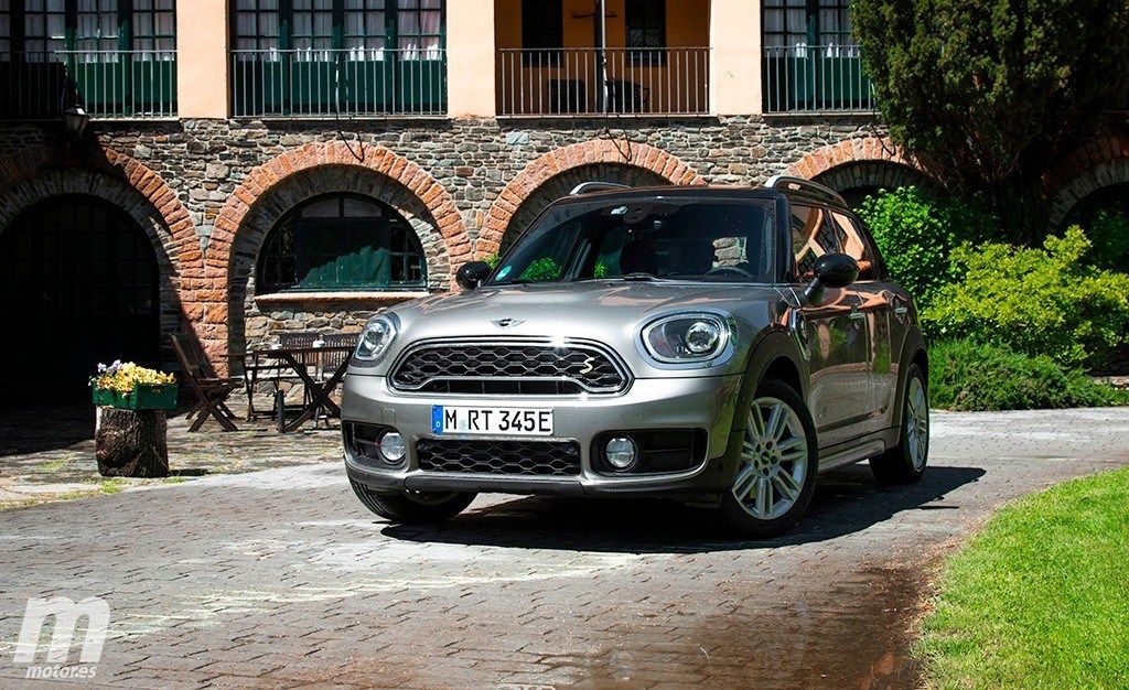 Los 10 coches híbridos enchufables más vendidos en marzo de 2019