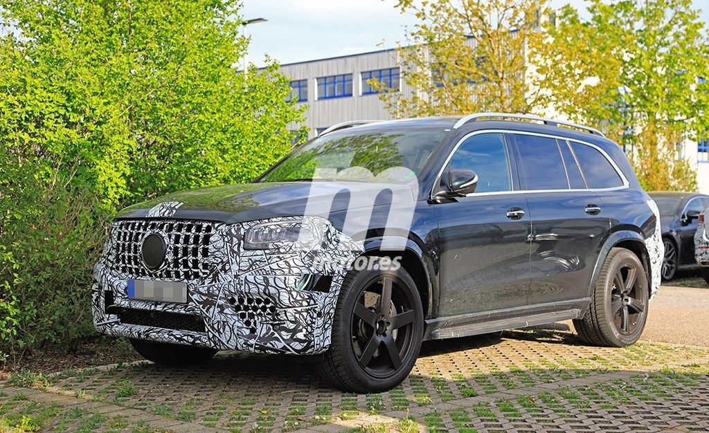 El nuevo Mercedes-AMG GLS 63 2020 avistado con menos camuflaje