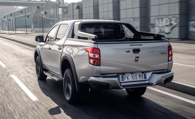 Fiat Fullback Cross - posterior