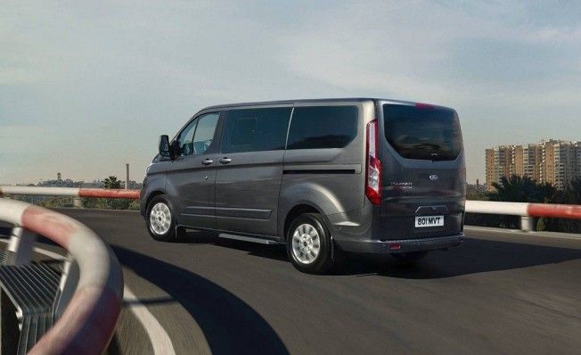 Ford Tourneo Custom Plug-in Hybrid - posterior