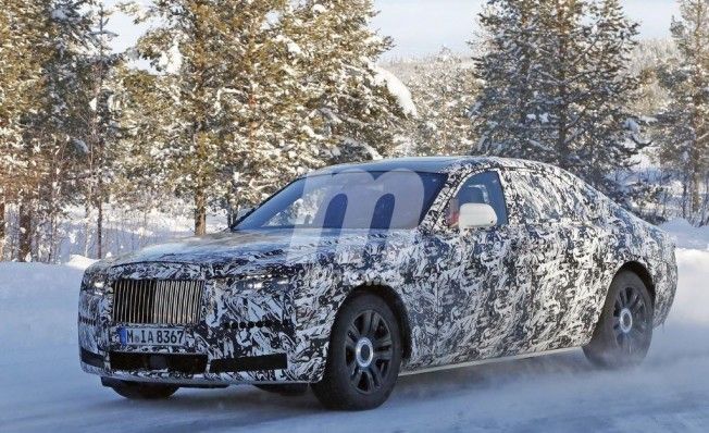 Rolls-Royce Ghost 2020 - foto espía