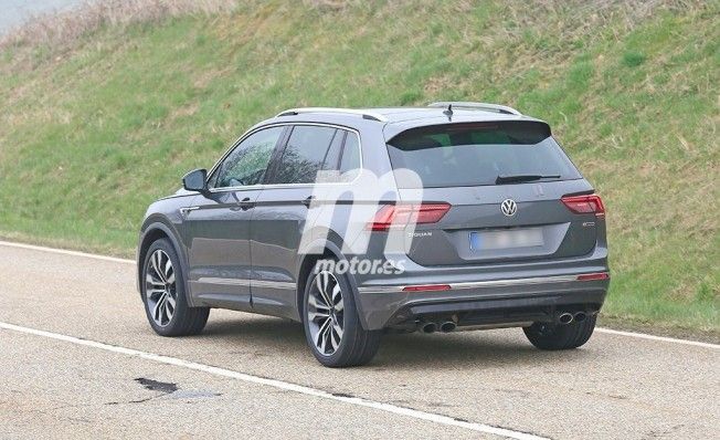 Volkswagen Tiguan R - foto espía posterior