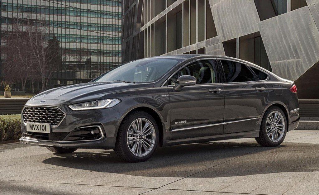 El Ford Mondeo híbrido más barato está bien equipado y tiene etiqueta ECO