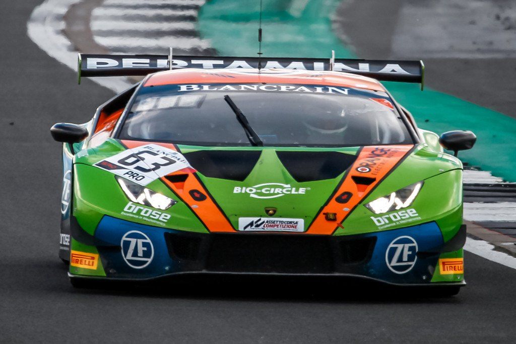 El Lamborghini #63 cumple y se lleva la pole en Silverstone