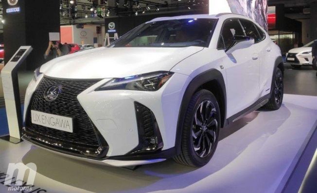 Lexus UX 250h Engawa