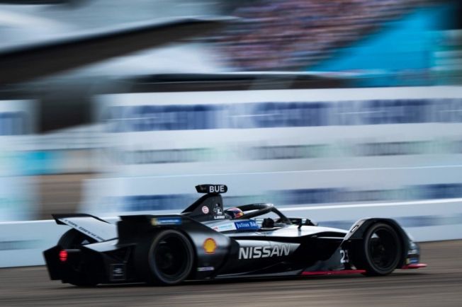 Lucas Di Grassi da a Audi la victoria en el ePrix de Berlín