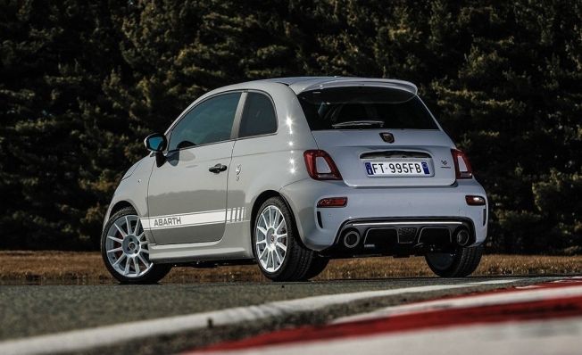 Abarth 595 esseesse - posterior