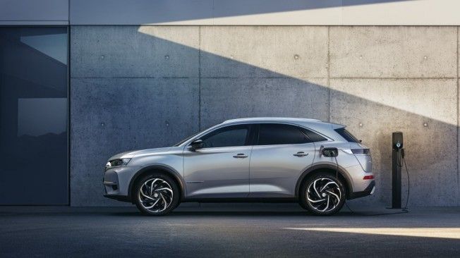 DS 7 Crossback E-Tense 4x4