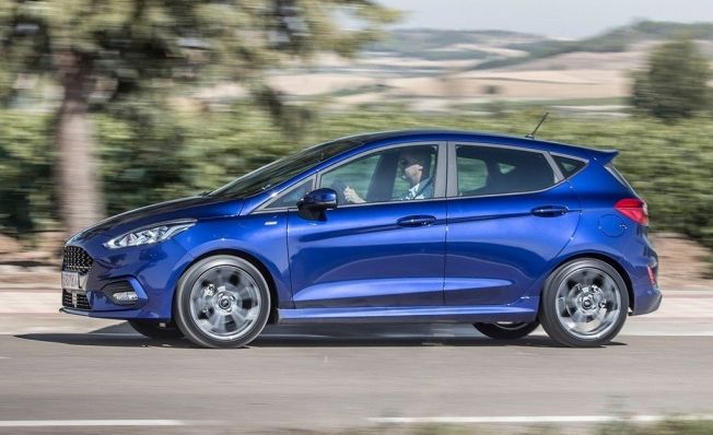 Ford Fiesta GLP - lateral