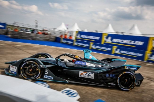 Sébastien Buemi se hace con la pole del ePrix de Berlín