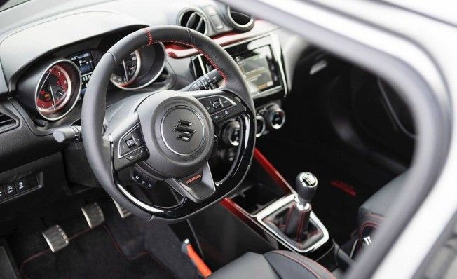 Suzuki Swift Sport Katana - interior