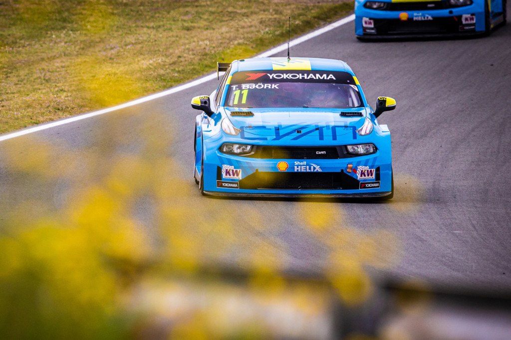 Póker de Lynk & Co, Azcona saldrá quinto en Zandvoort