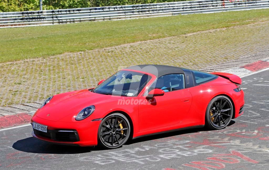 El nuevo Porsche 911 Carrera S Targa (992) se deja ver sin camuflaje