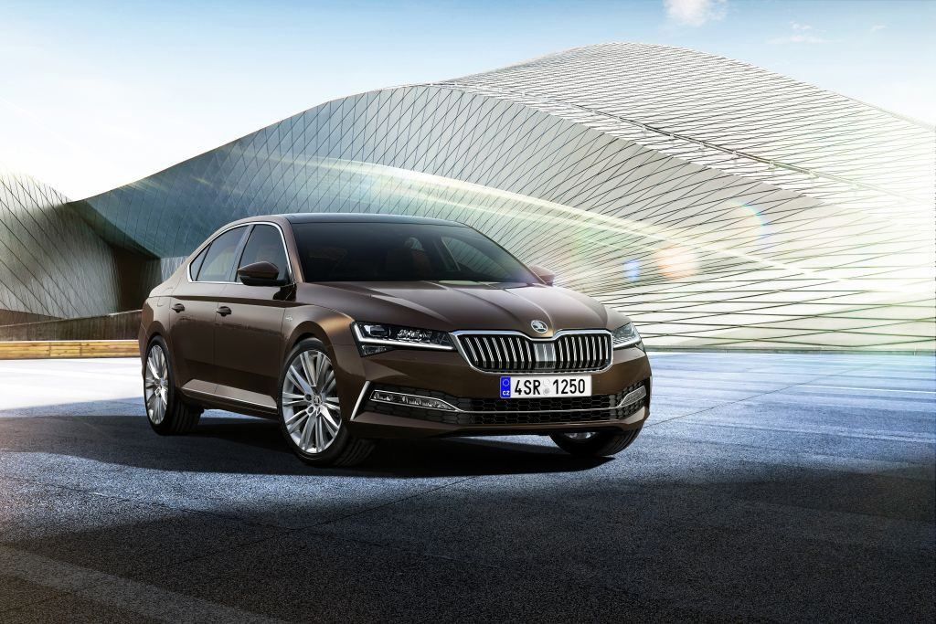 La gama Skoda Superb 2020 llega cargada de novedades tecnológicas