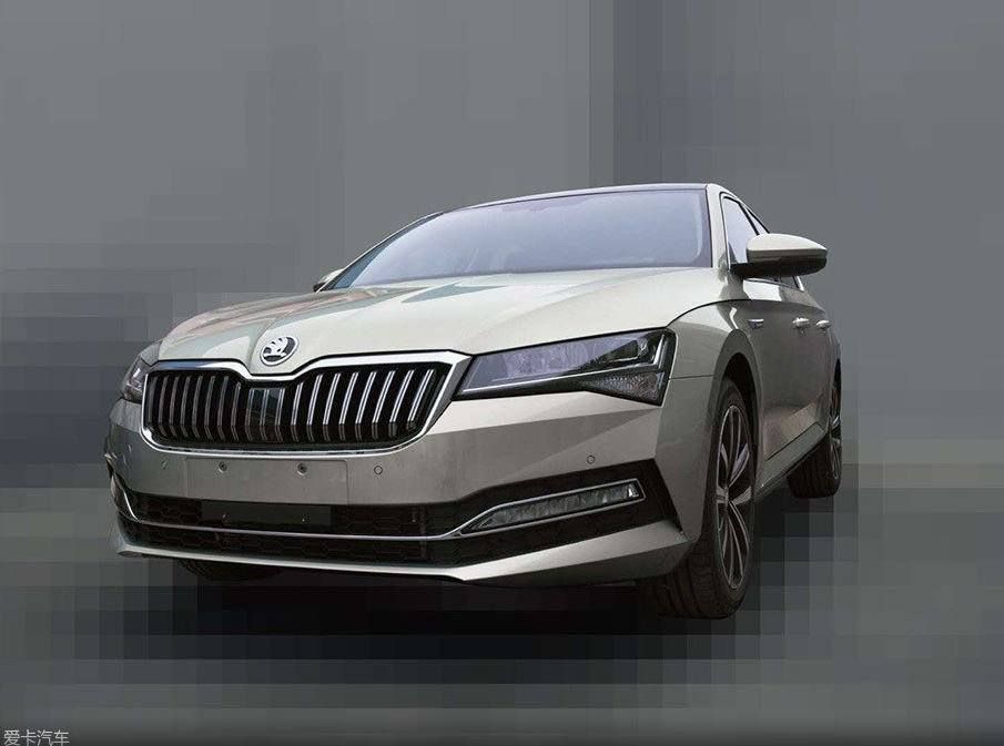 El nuevo Skoda Superb facelift filtrado de nuevo desde China