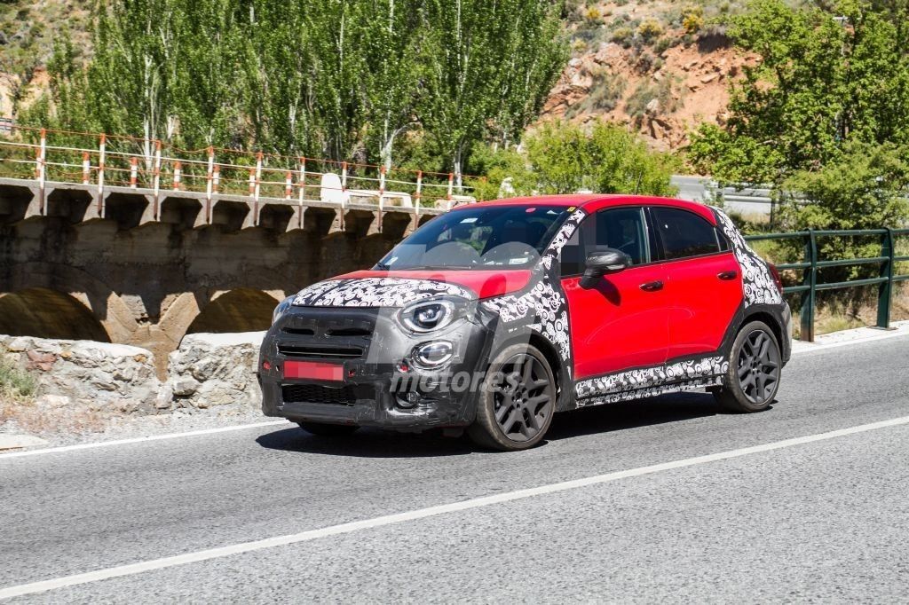 El nuevo Fiat 500X Sport cazado a plena luz del día durante su desarrollo