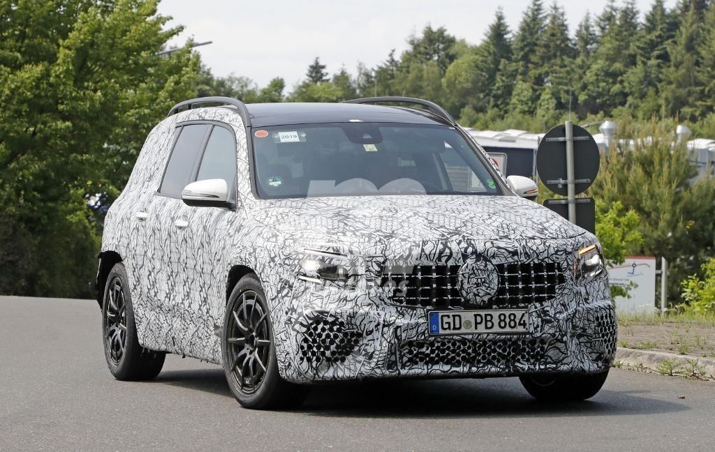 Los prototipos del nuevo Mercedes-AMG GLB 35 4MATIC llegan a Nürburgring