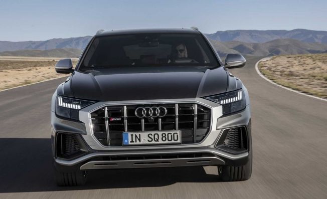 Audi SQ8 - frontal