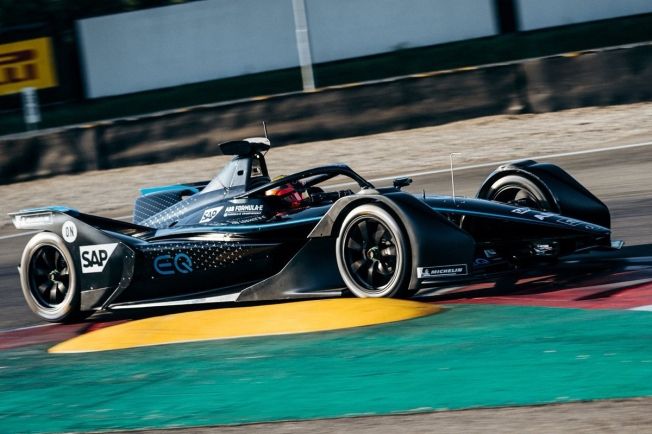 Gary Paffett debuta sobre el Mercedes EQ Silver Arrow 01