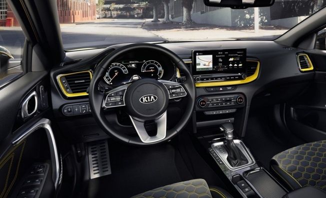 Kia XCeed - interior