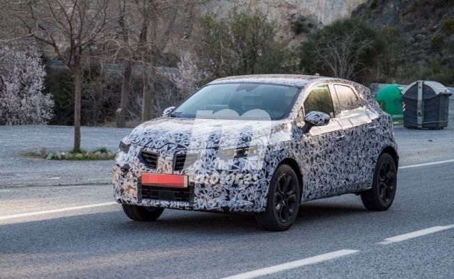 Renault Captur 2020 - foto espía