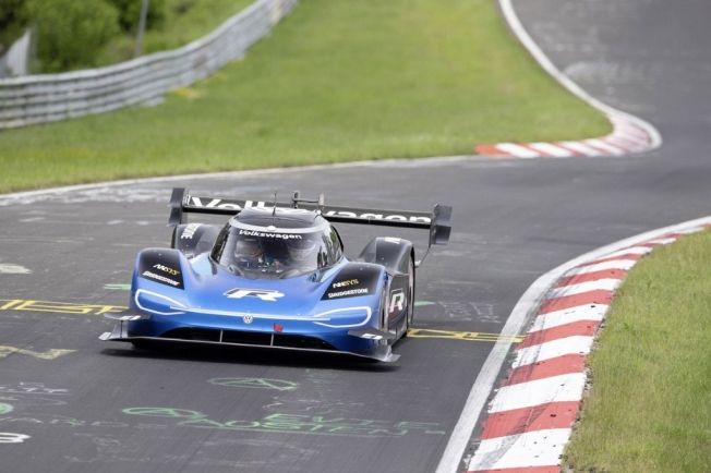 El récord en Nordschleife del Volkswagen ID. R en vídeo