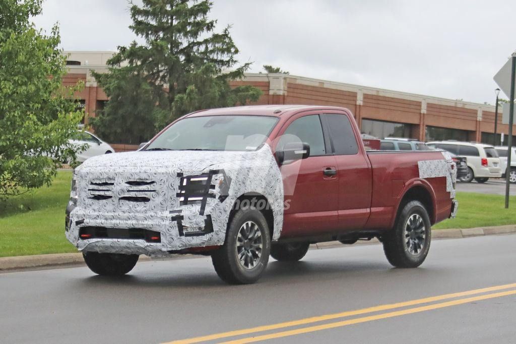 El renovado Nissan Titan Pro-4X deja ver por primera vez