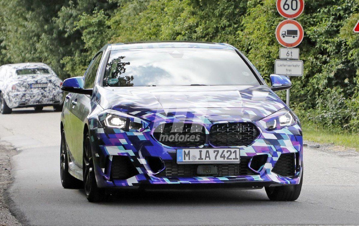 Cazamos al nuevo BMW M235i xDrive Gran Coupé con el camuflaje especial de pre-lanzamiento