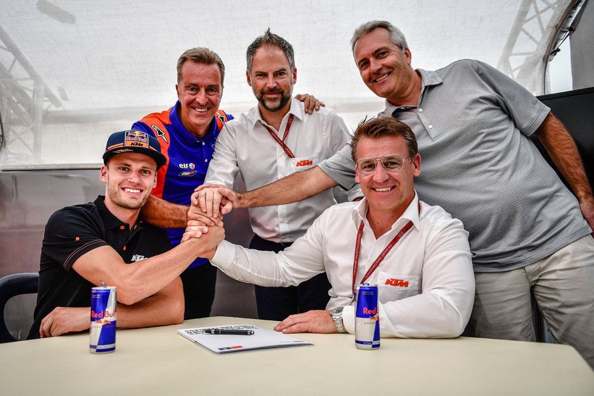 Brad Binder llegará en 2020 a MotoGP de la mano del KTM Tech3