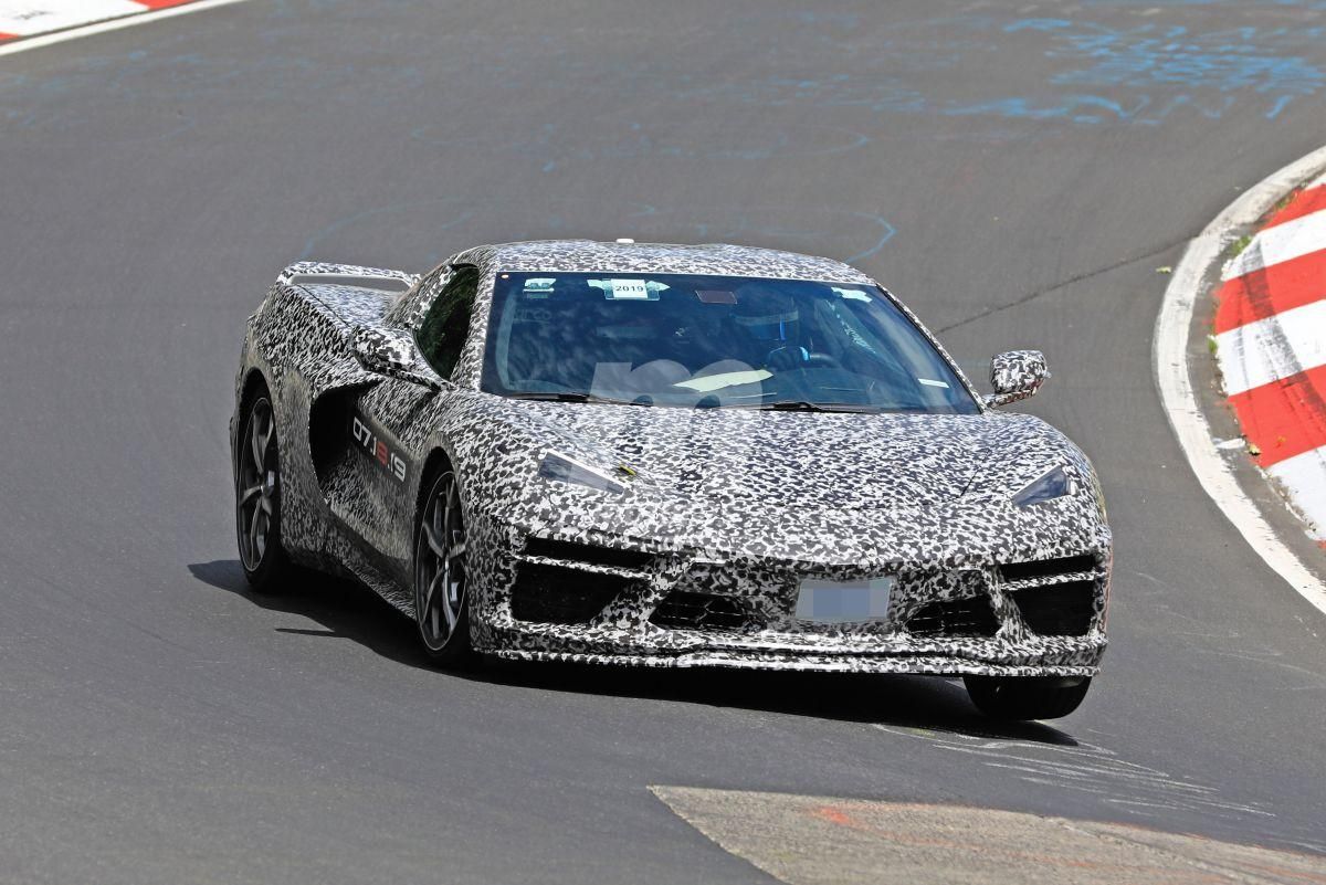 El nuevo Chevrolet Corvette hace rugir su V8 LT2 en Nürburgring [vídeo]