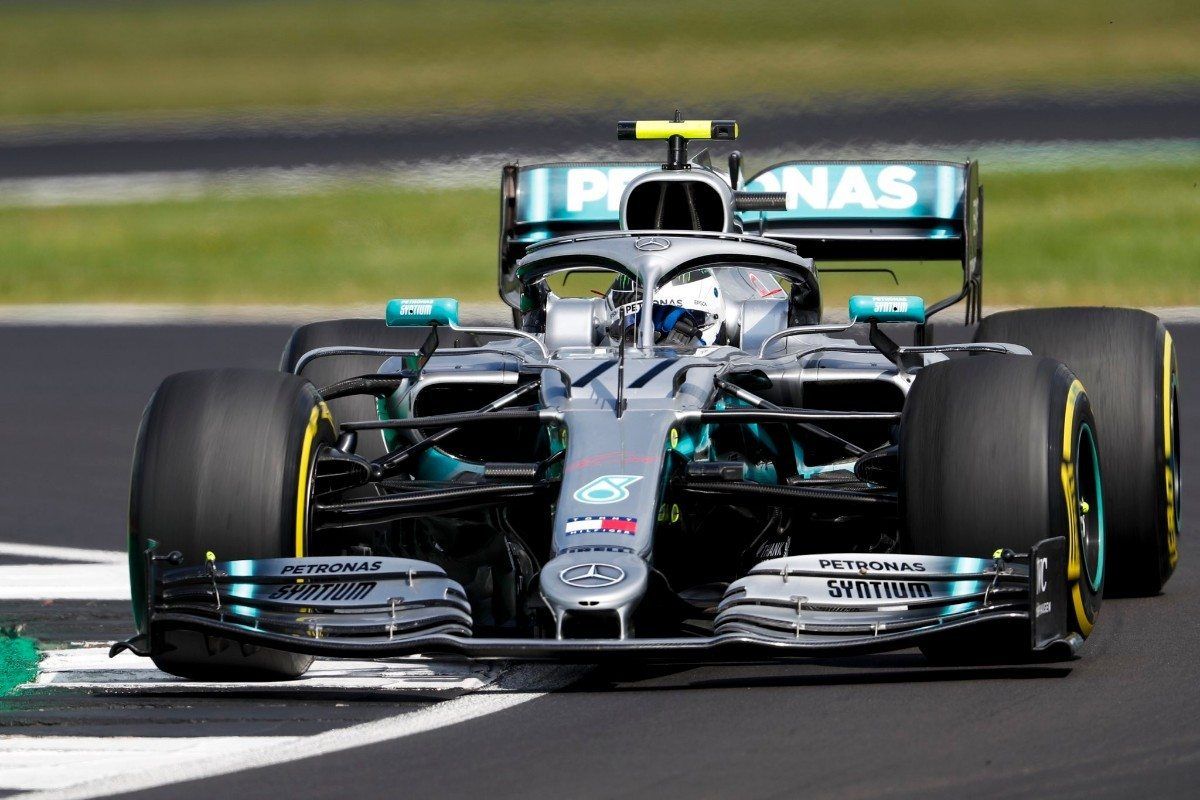 Bottas deja a Hamilton sin pole en casa por sólo seis milésimas