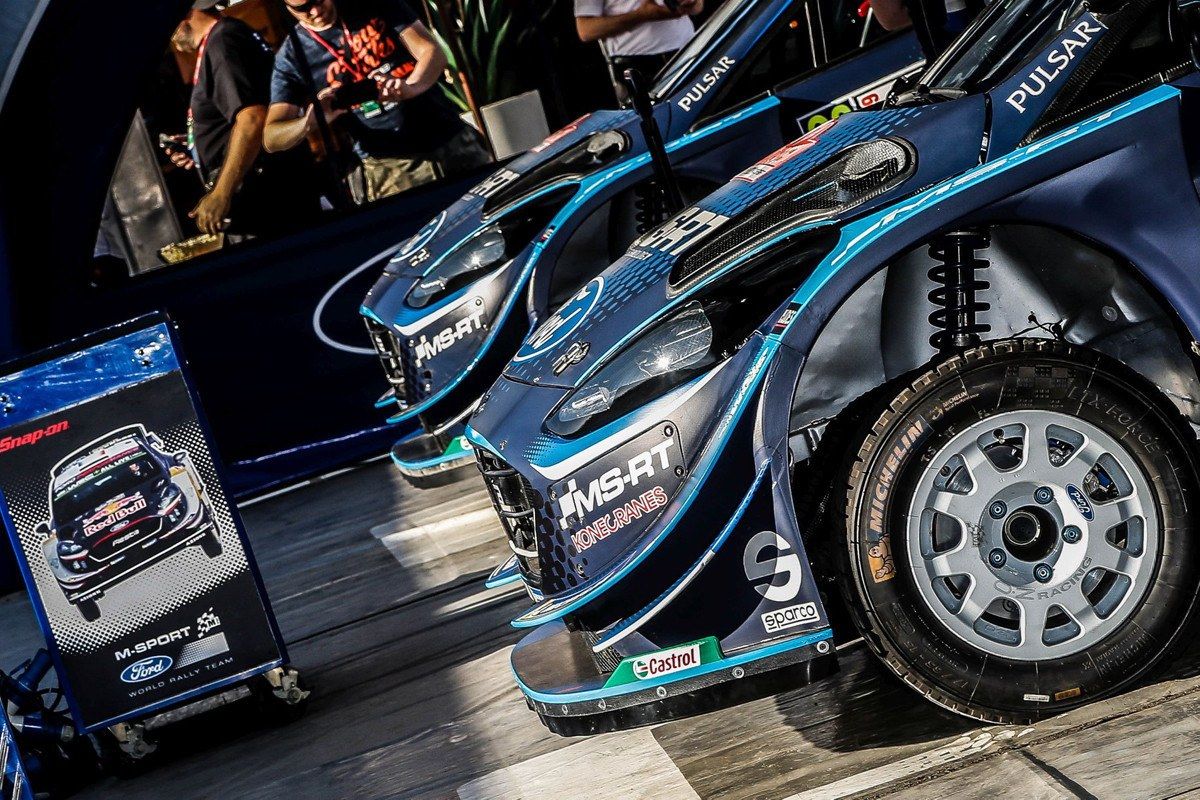 Hayden Paddon, con un Ford Fiesta WRC de M-Sport en el Rally de Finlandia