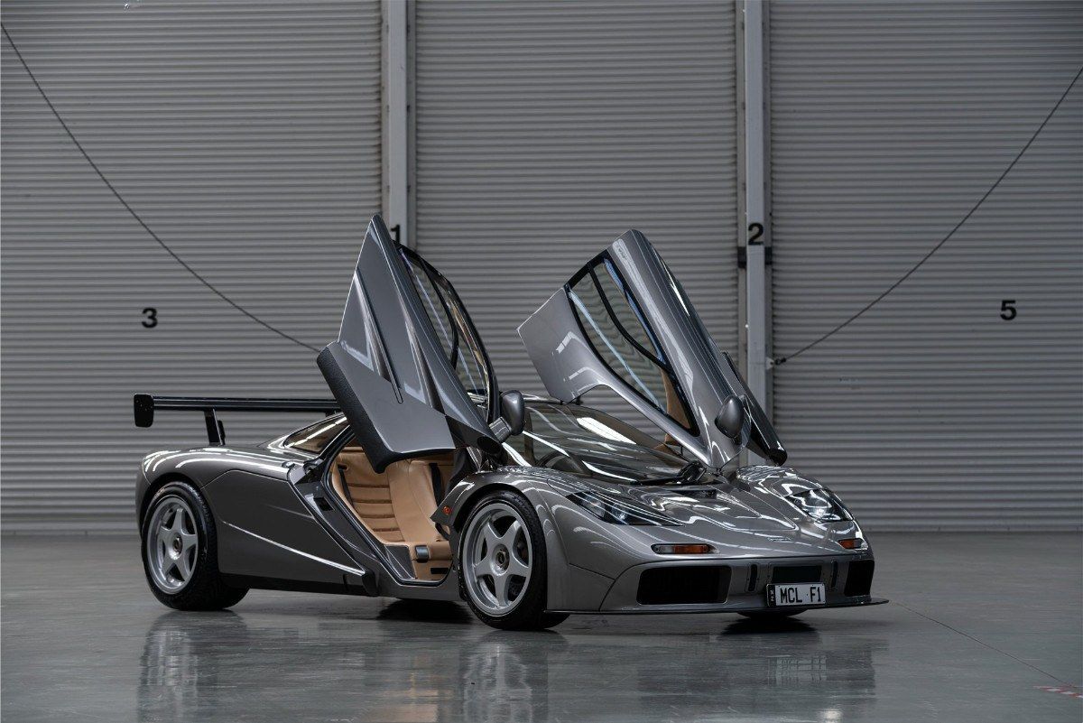 A subasta uno de los rarísimos McLaren F1 LM High Downforce Package