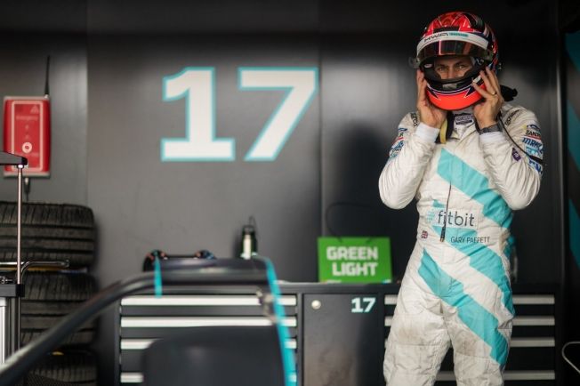 Paffett se ve como parte del proyecto de Mercedes EQ