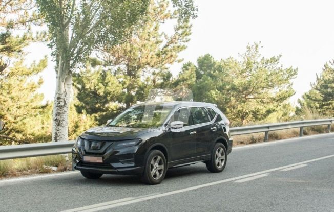 Nissan X-Trail híbrido enchufable - foto espía