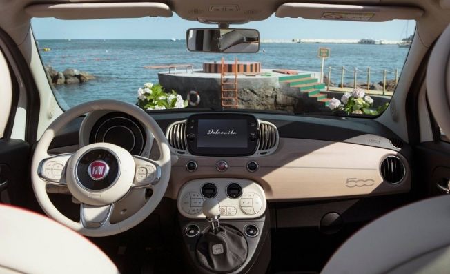 Fiat 500 Dolcevita - interior